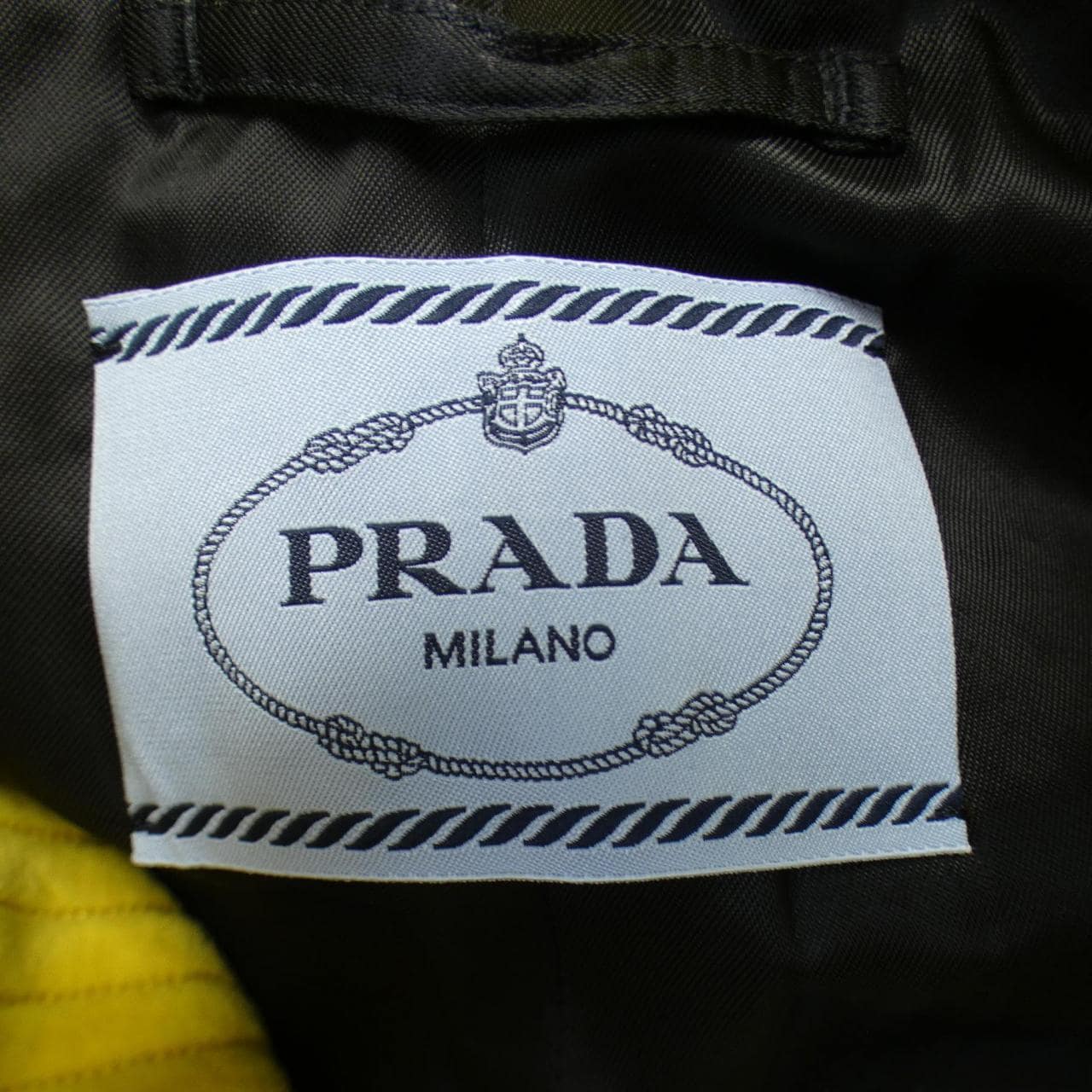 プラダ PRADA コート