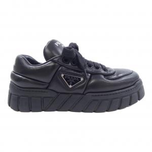 プラダ PRADA スニーカー