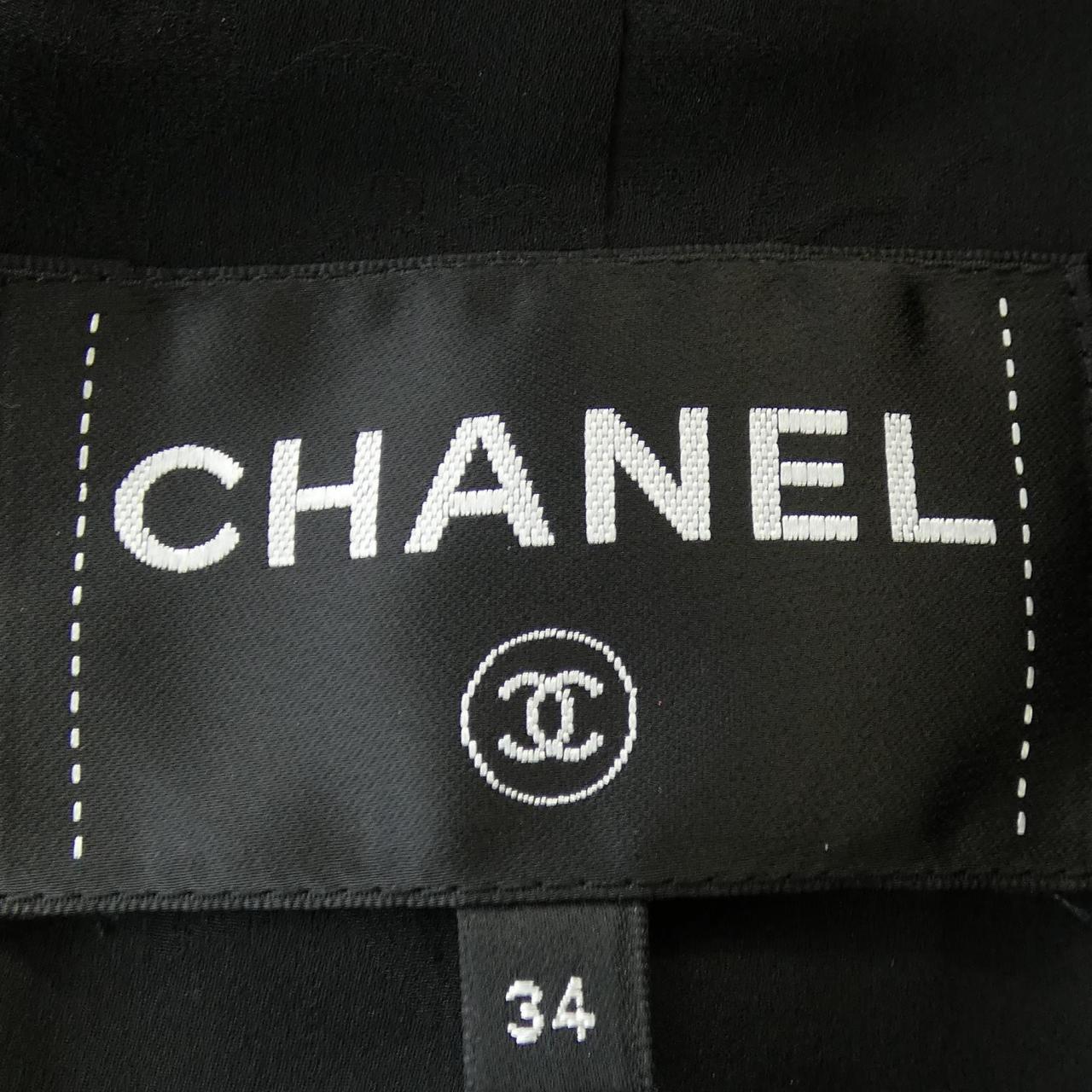 CHANEL P54398V40646 16A 大衣