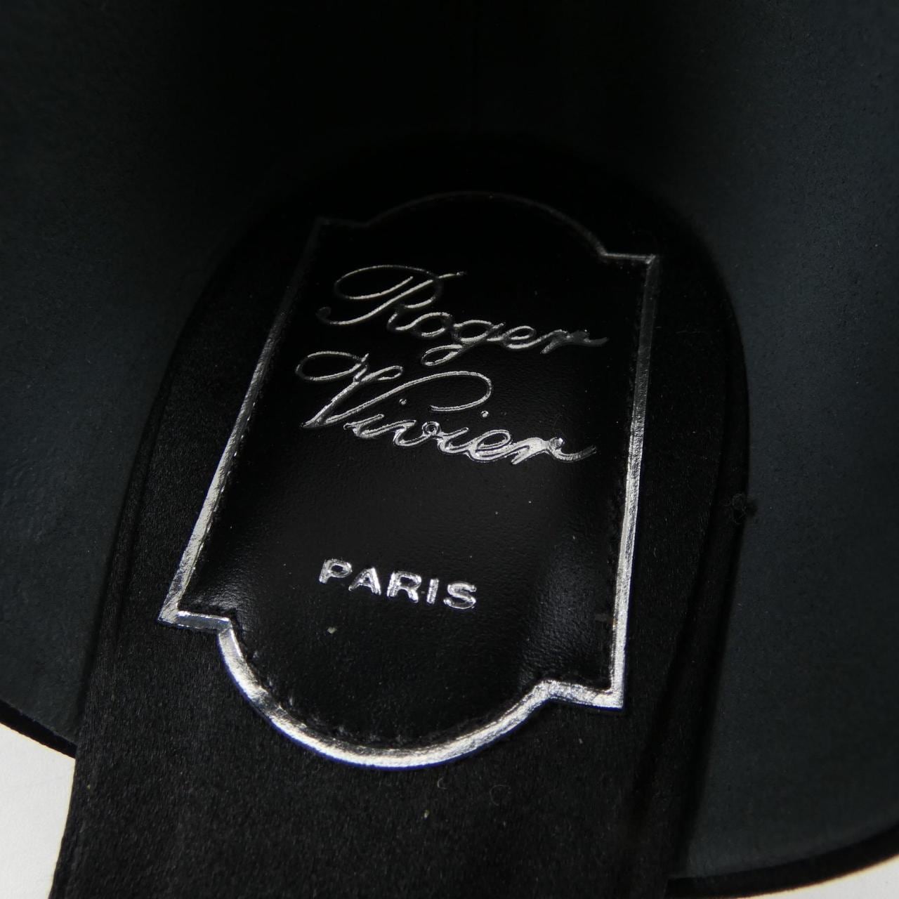 ロジェヴィヴィエ ROGER VIVIER シューズ