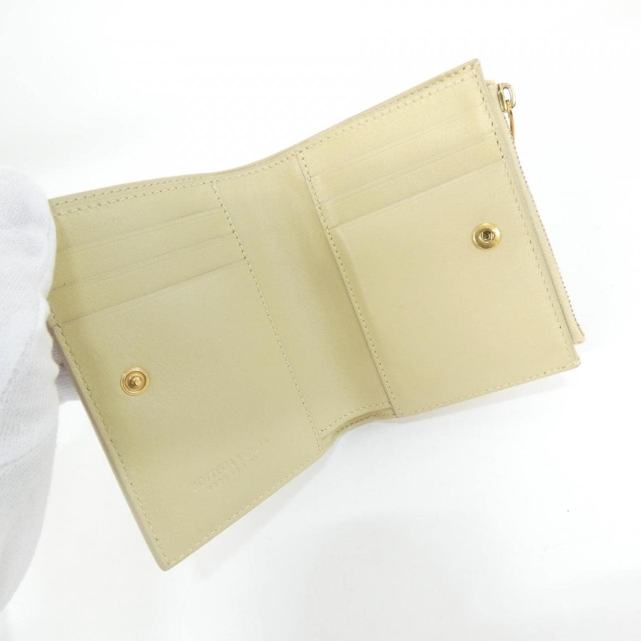 ボッテガヴェネタ 651381 VCQC4 財布