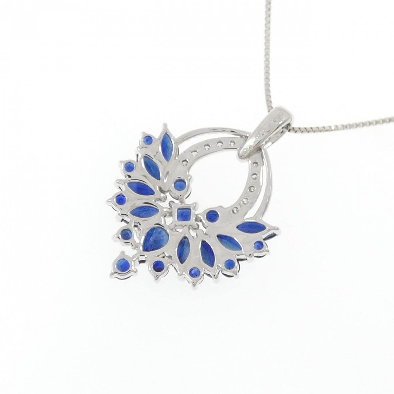 K18WG サファイヤ ネックレス 1.20CT