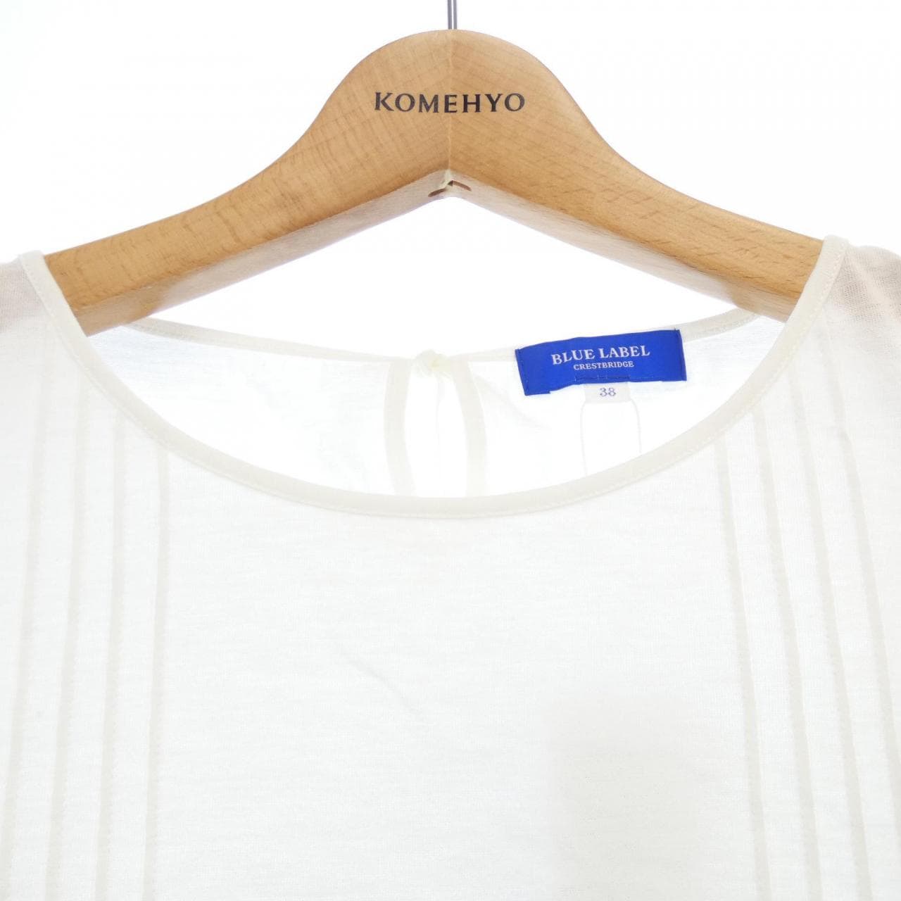 ブルーレーベルクレストブリッジ BLUE LABEL CRESTBRID トップス