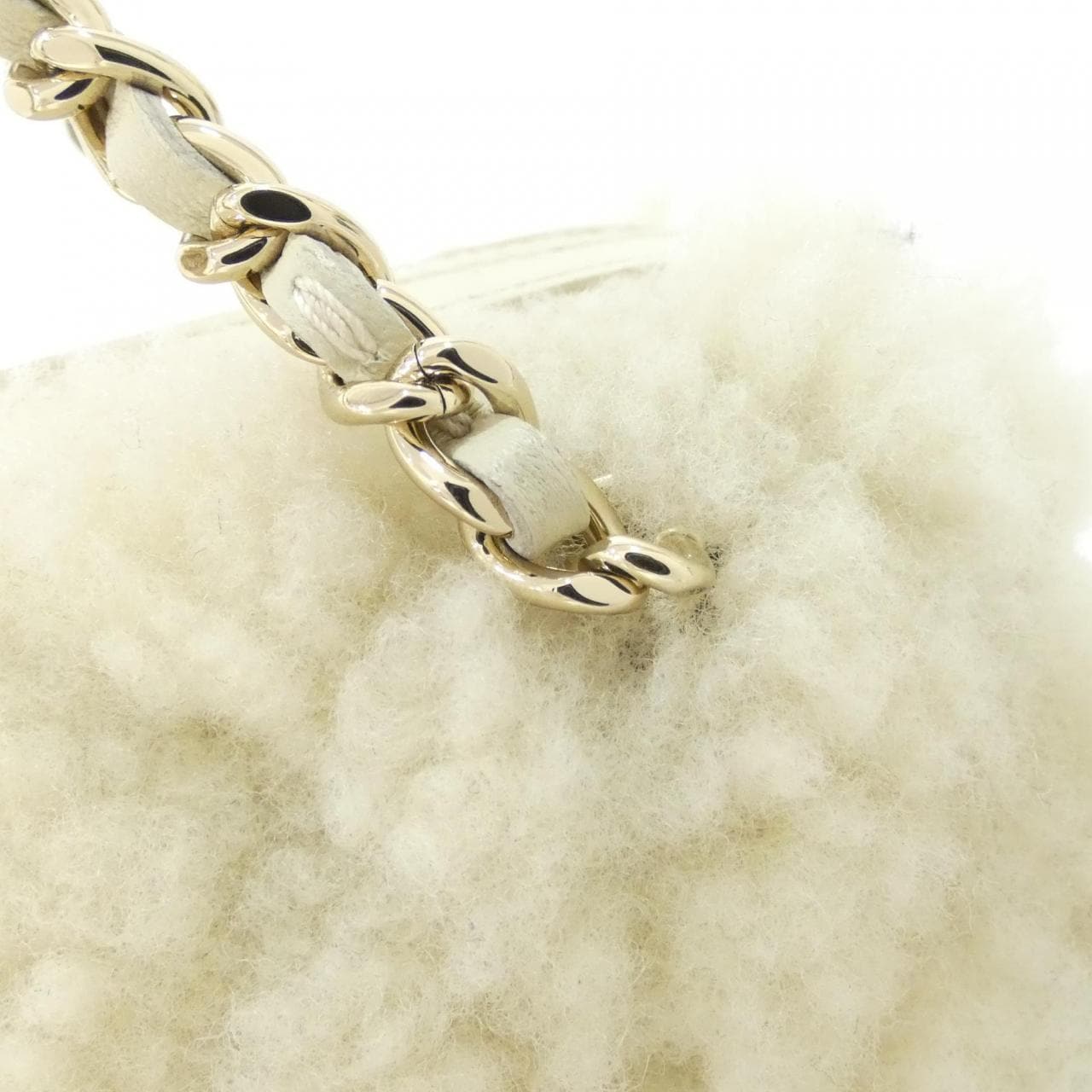 シャネル AP4898 チェーンクラッチ