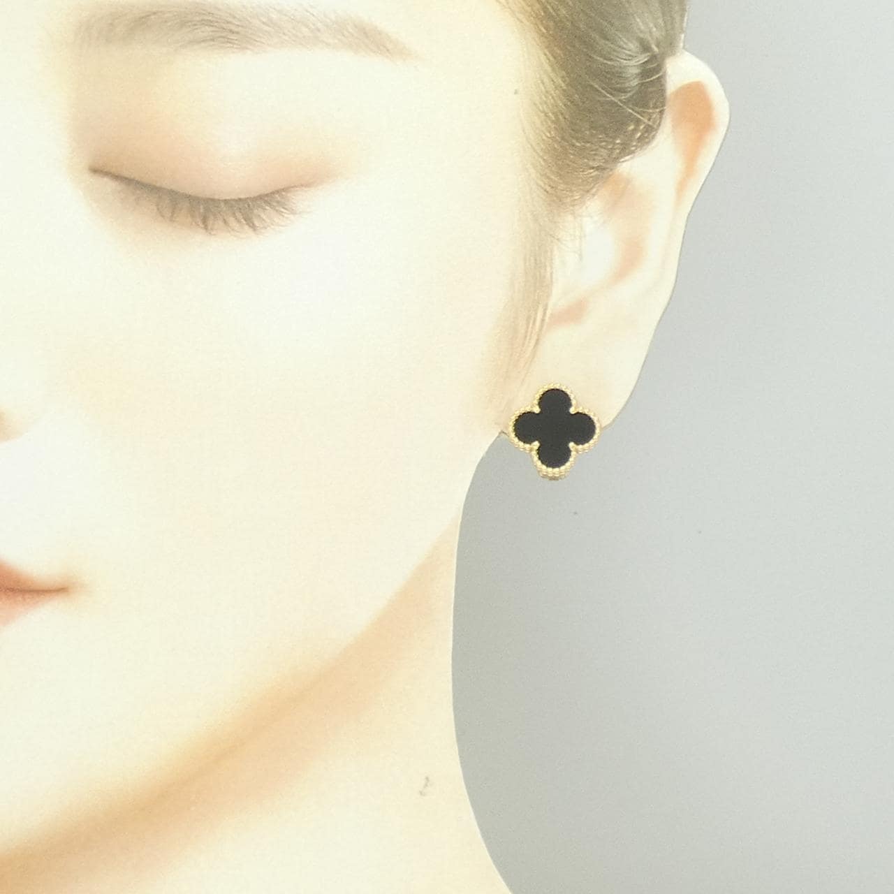 ヴァンクリーフ&アーペル ヴィンテージアルハンブラ イヤリング