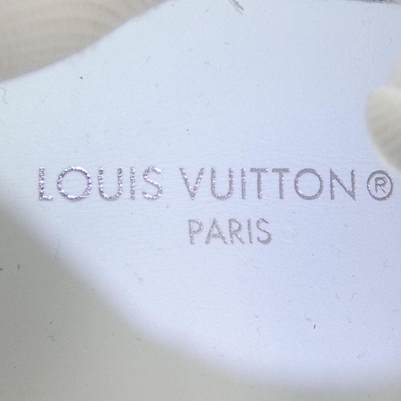 ルイヴィトン LOUIS VUITTON スニーカー