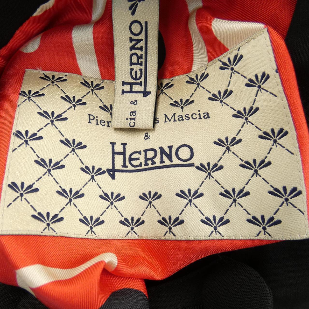 ヘルノ Herno コート