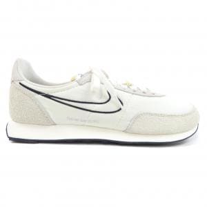 ナイキ NIKE スニーカー