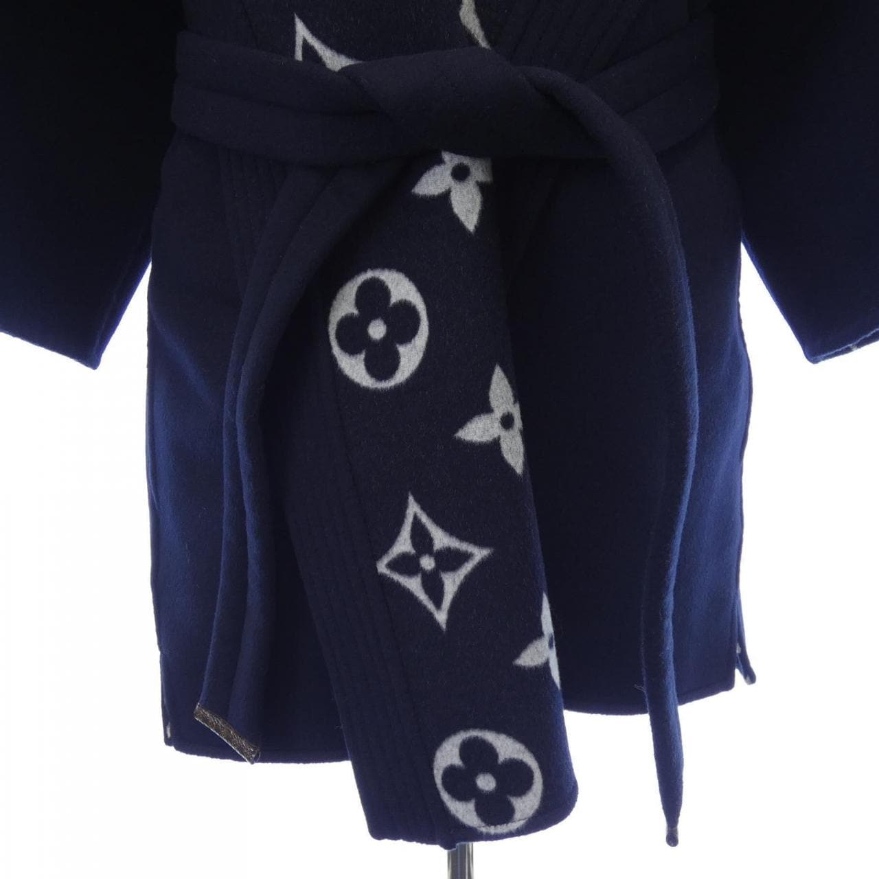 ルイヴィトン LOUIS VUITTON シグネチャーフーデッドラップローブコート FOCO20RO1 コート