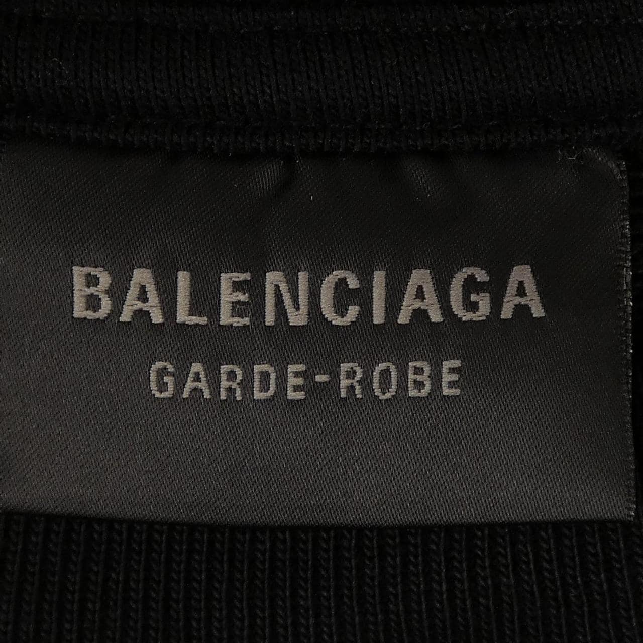 バレンシアガ BALENCIAGA GARDE-ROBE 817252 TRVW1 スウェット