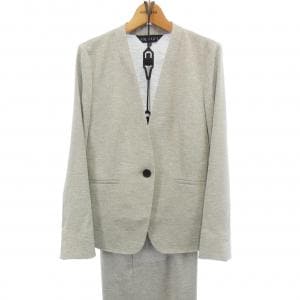 インディヴィ INDIVI スリーピース