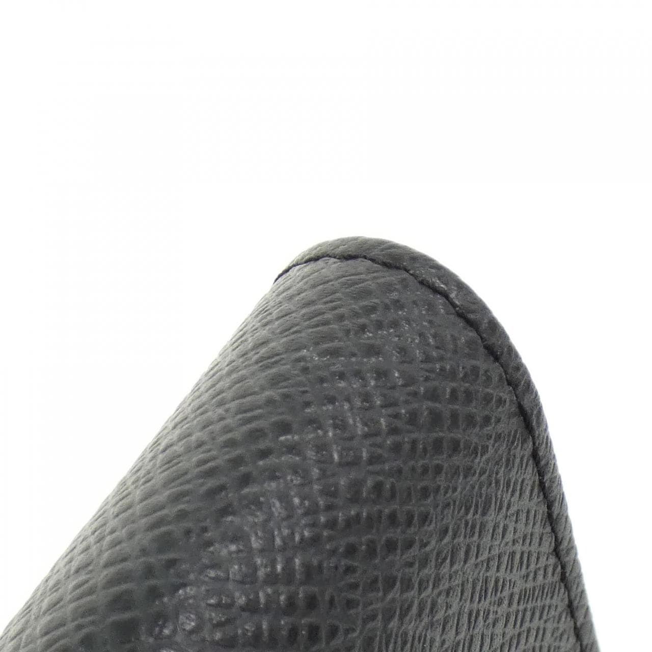 LOUIS VUITTON Taiga Portefeuille Magellan M30552 皮夾