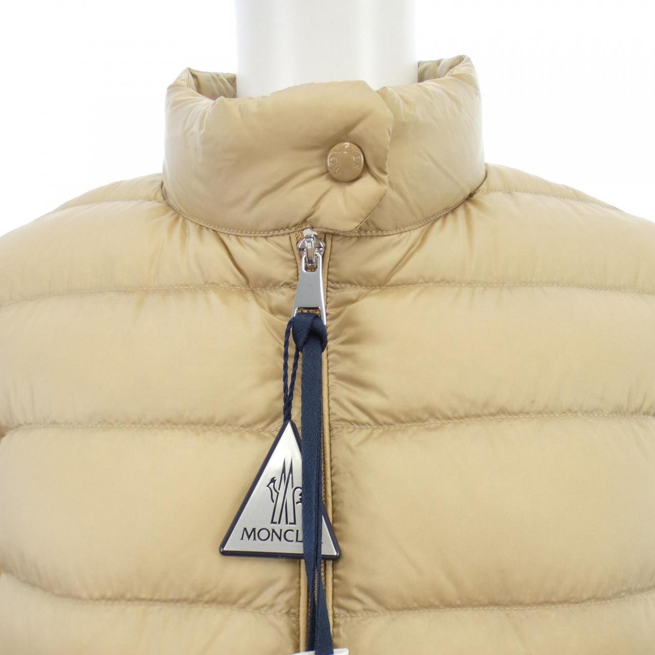 【新品】モンクレール MONCLER ダウンジャケット
