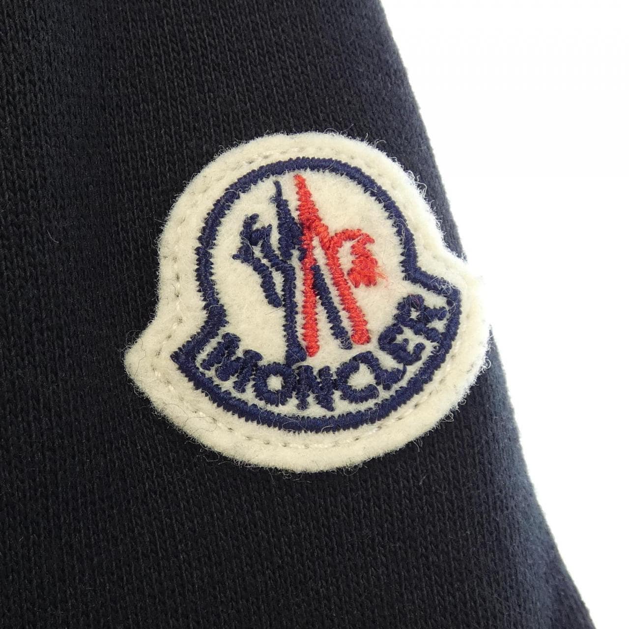 モンクレール MONCLER ダウンジャケット