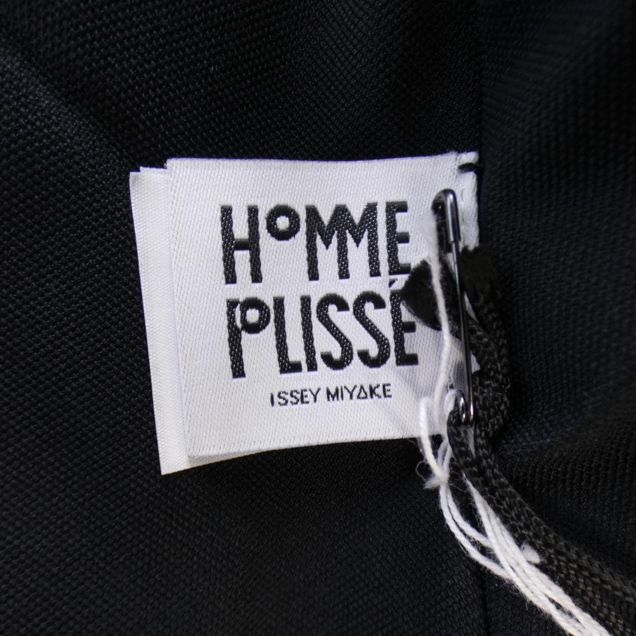 HOMME PLISSE coat