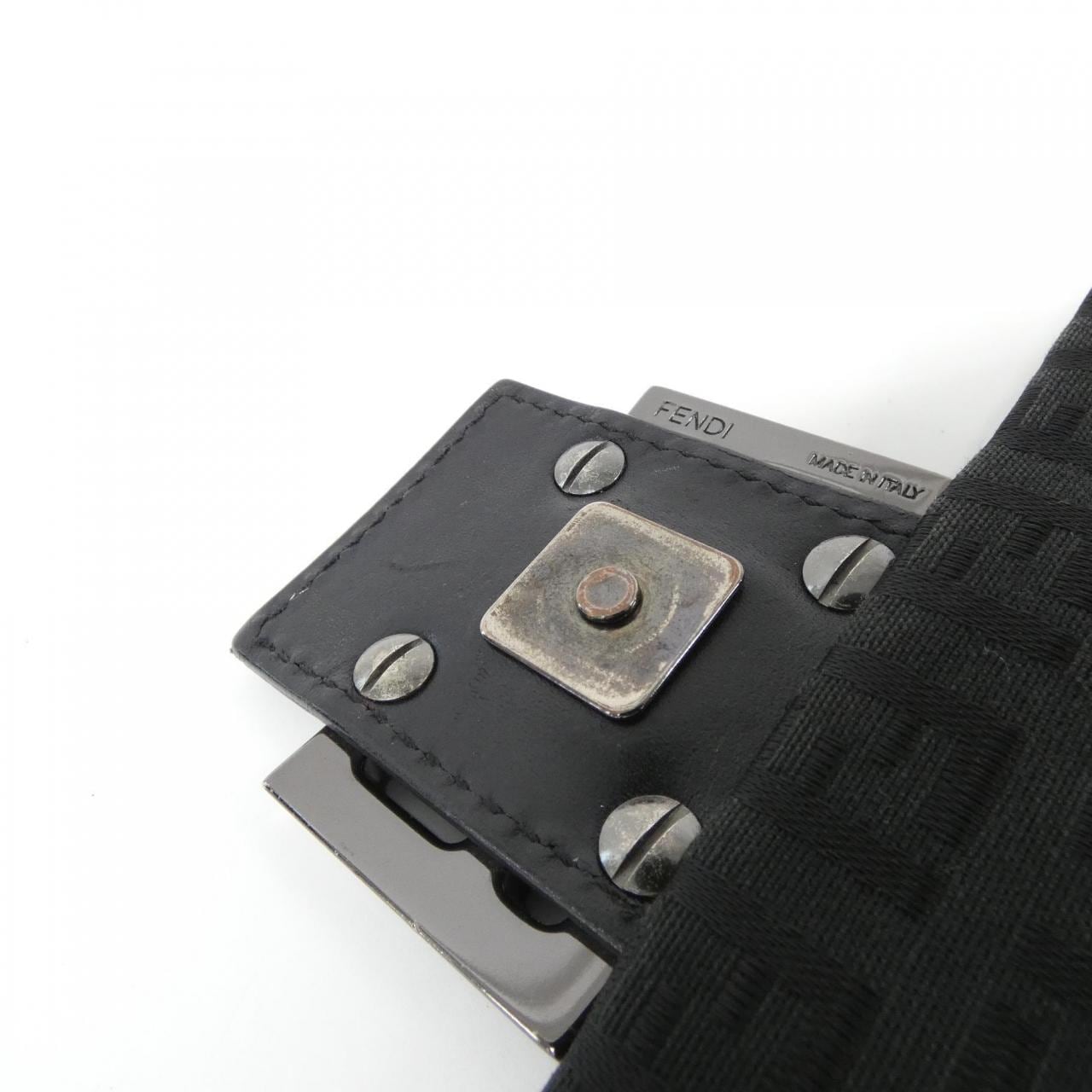 【ヴィンテージ】フェンディ 8BT075 JQ5 ショルダーバッグ