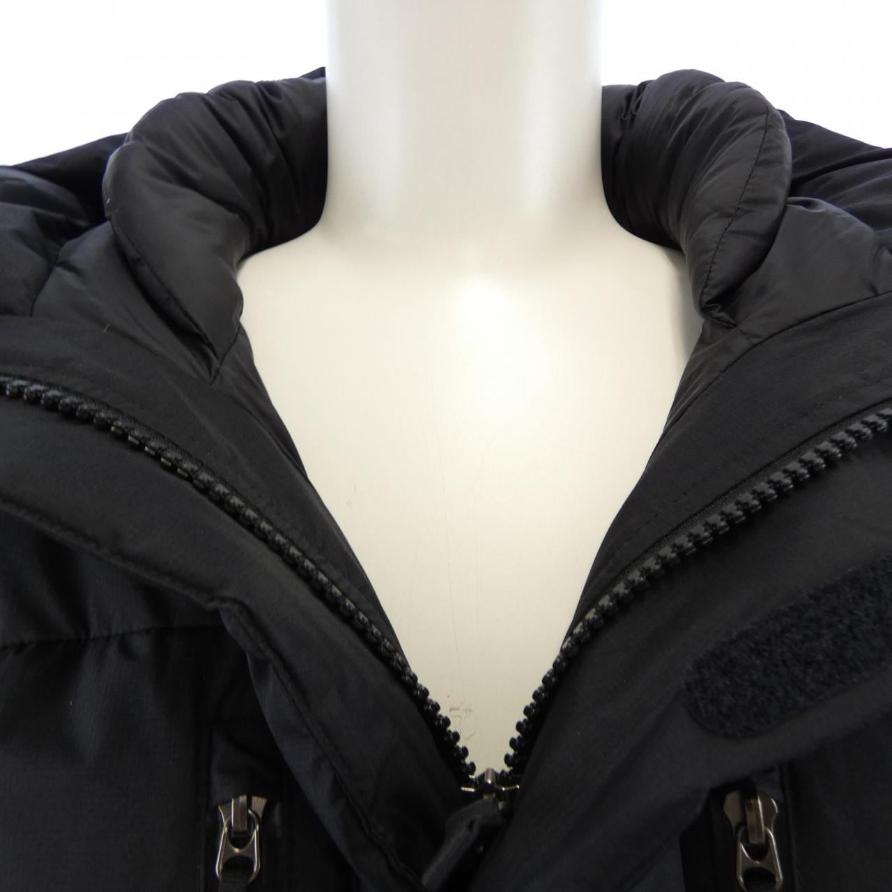 ザノースフェイス THE NORTH FACE ND92551 ダウンジャケット