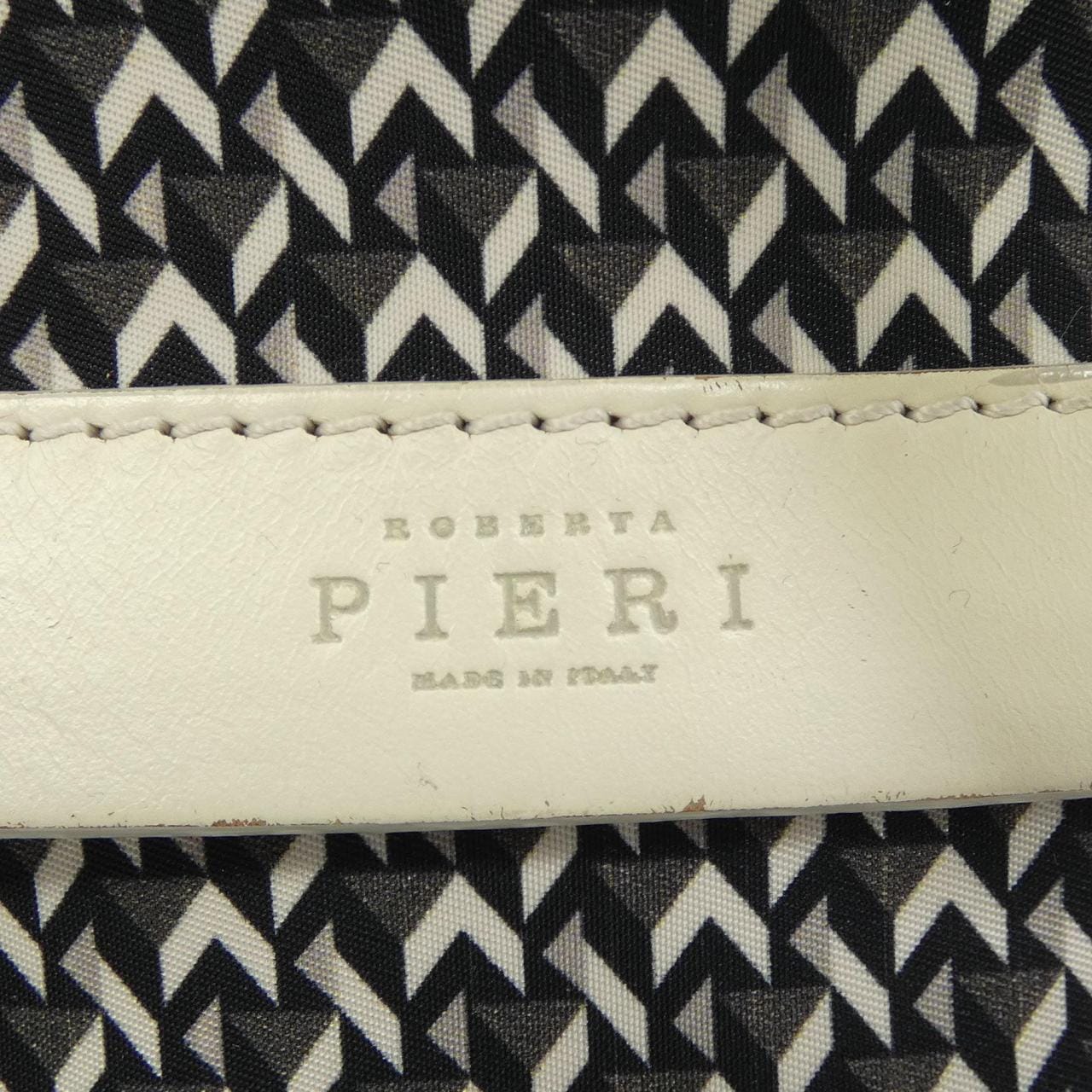 ロベルタ ピエリ ROBERTA PIERI BAG