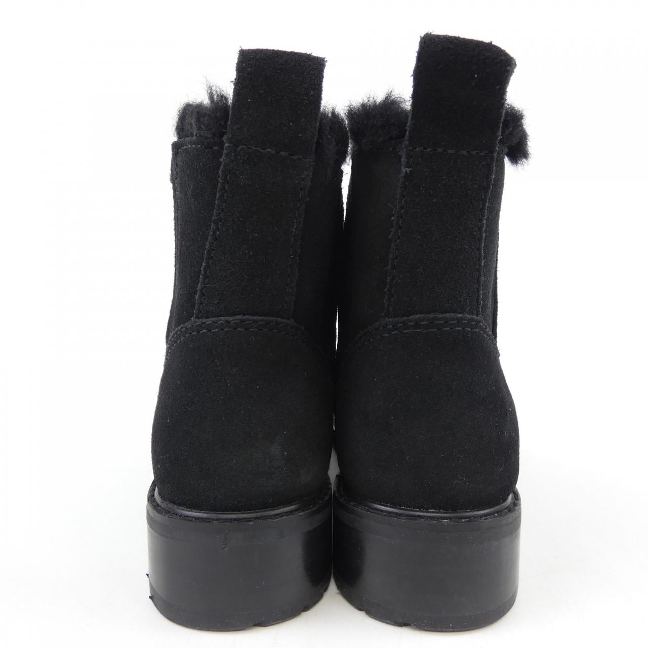 エミュ EMU ブーツ