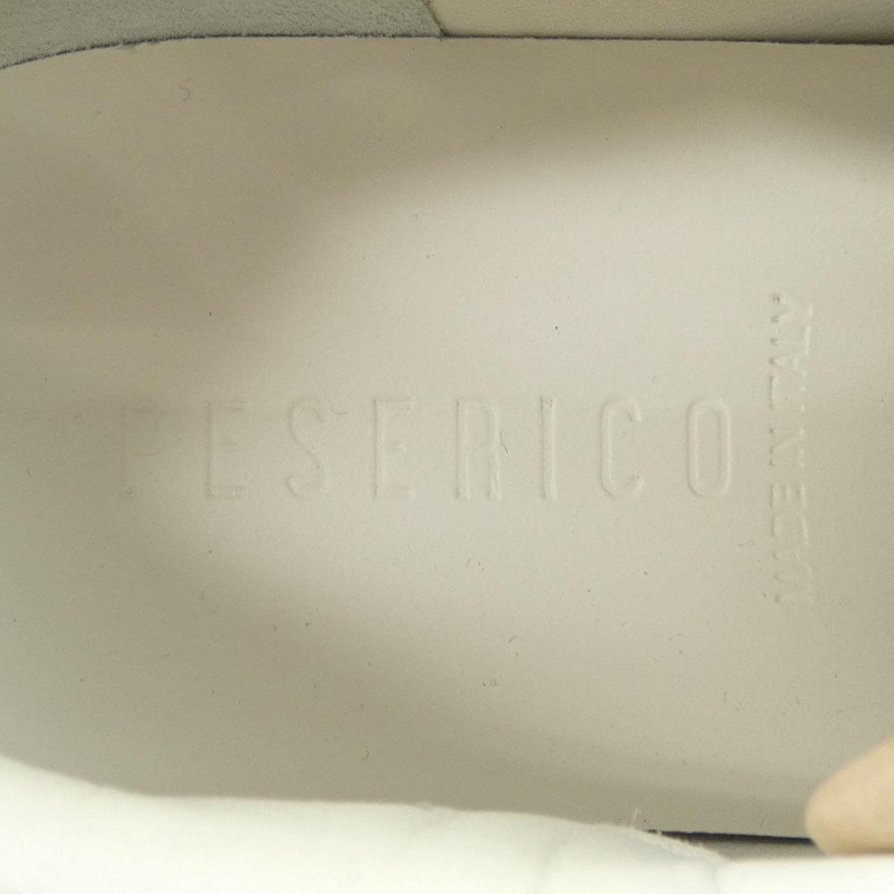 ペセリコ PESERICO スニーカー