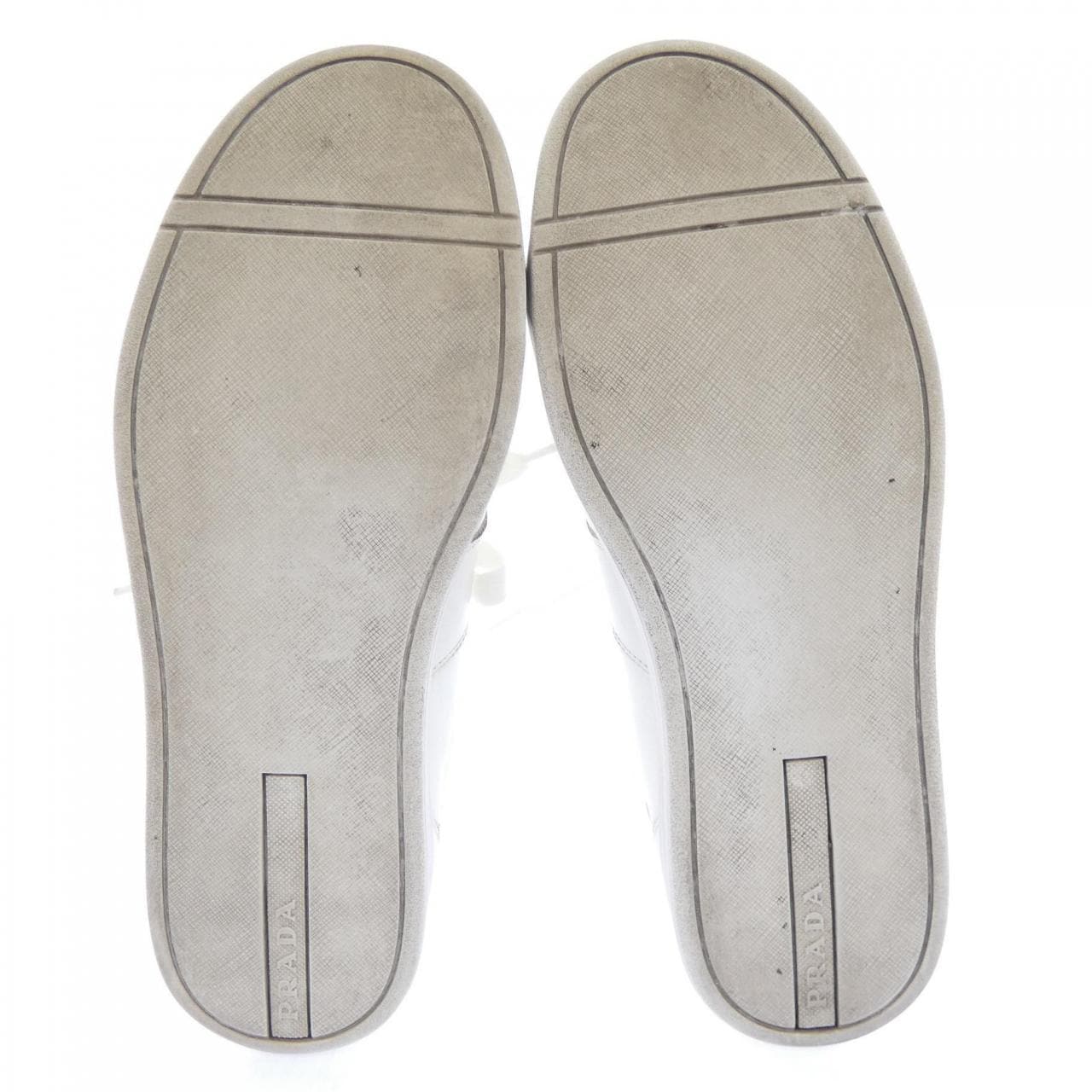 プラダ PRADA スニーカー
