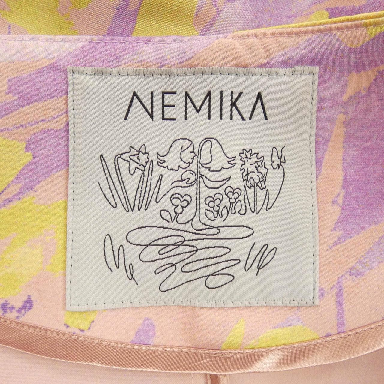 ネミカ NEMIKA ノーカラージャケット