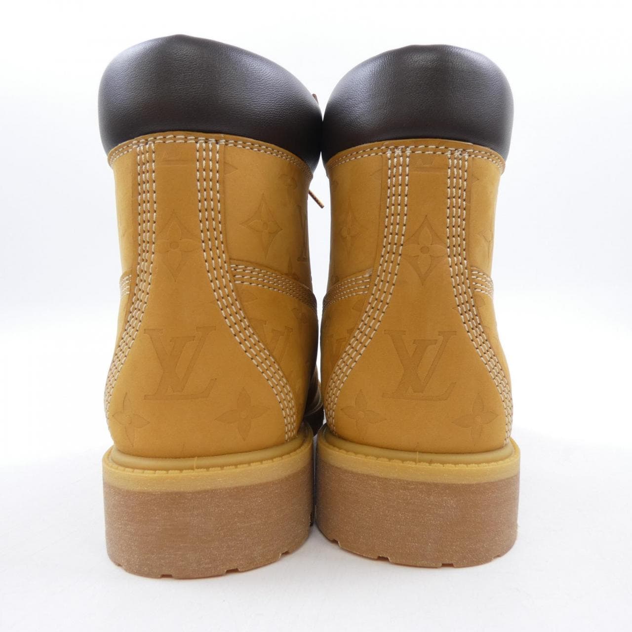 ルイヴィトン LOUIS VUITTON LV×TIMBERLAND 6-IN アンクルブーツ ブーツ