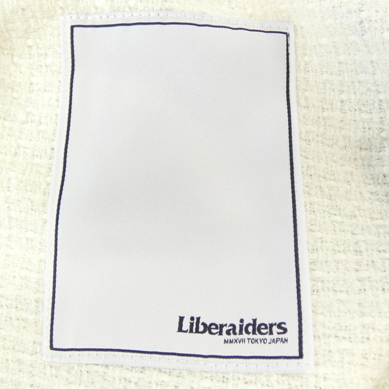 LIBERAIDERS 773042503 パーカー