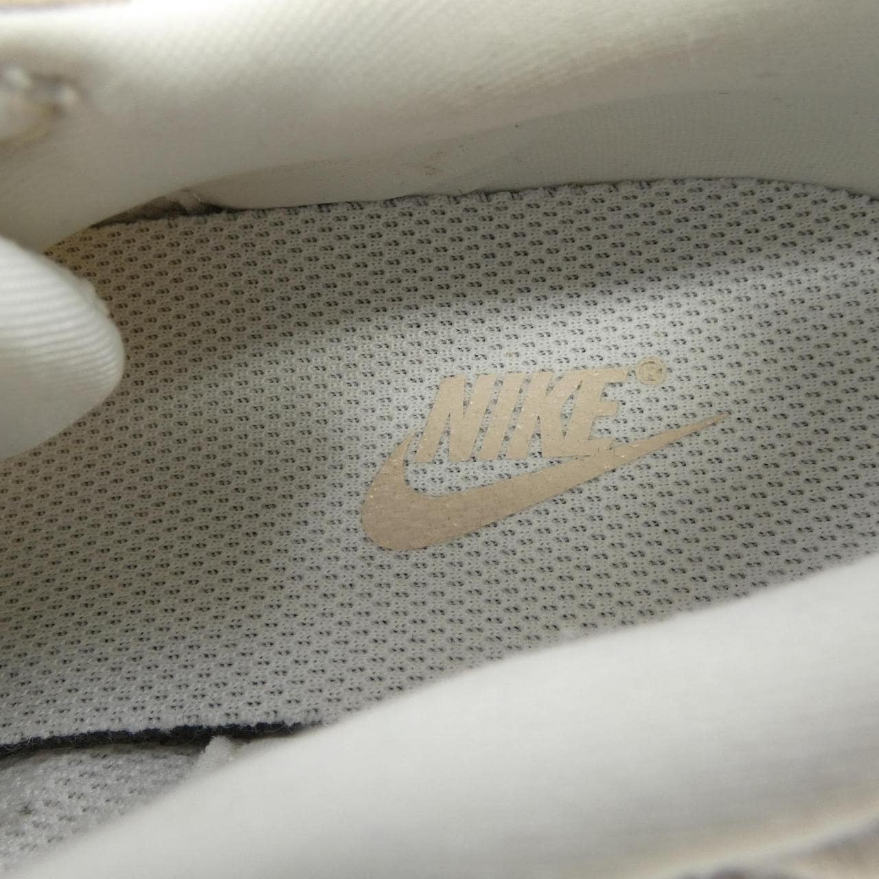 ナイキ NIKE HV3917-133 スニーカー