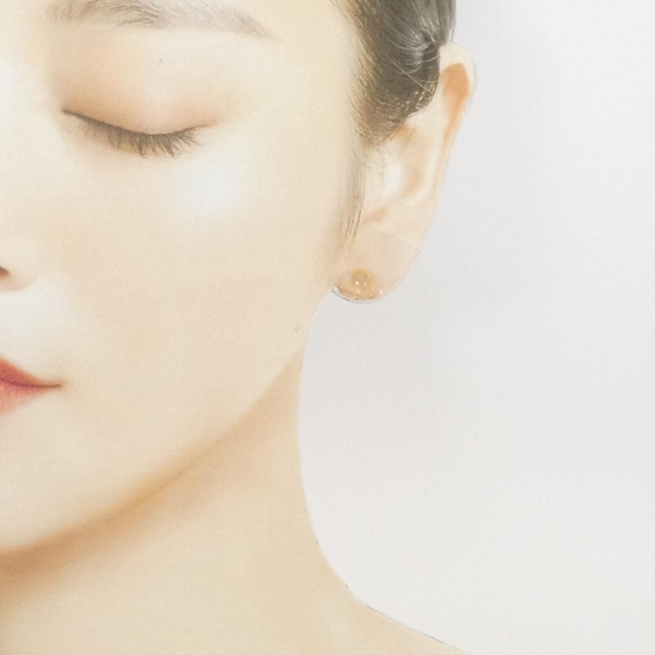 K18YG ムーンストーン ピアス