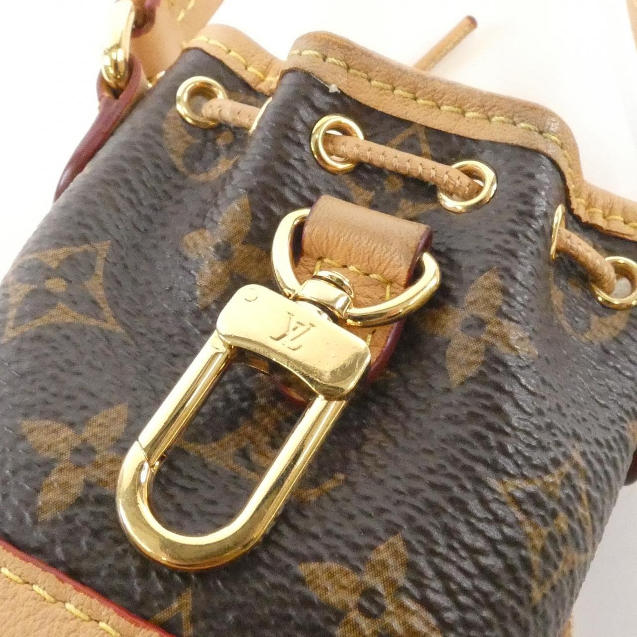 ルイヴィトン モノグラム ビジューサック マイクロ ノエ M00818 キーホルダー