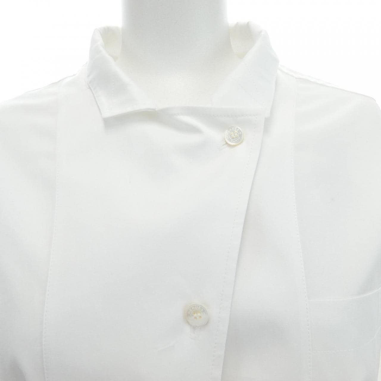 エルメス HERMES マザーオブパールボタン 3H0633DV ワンピース