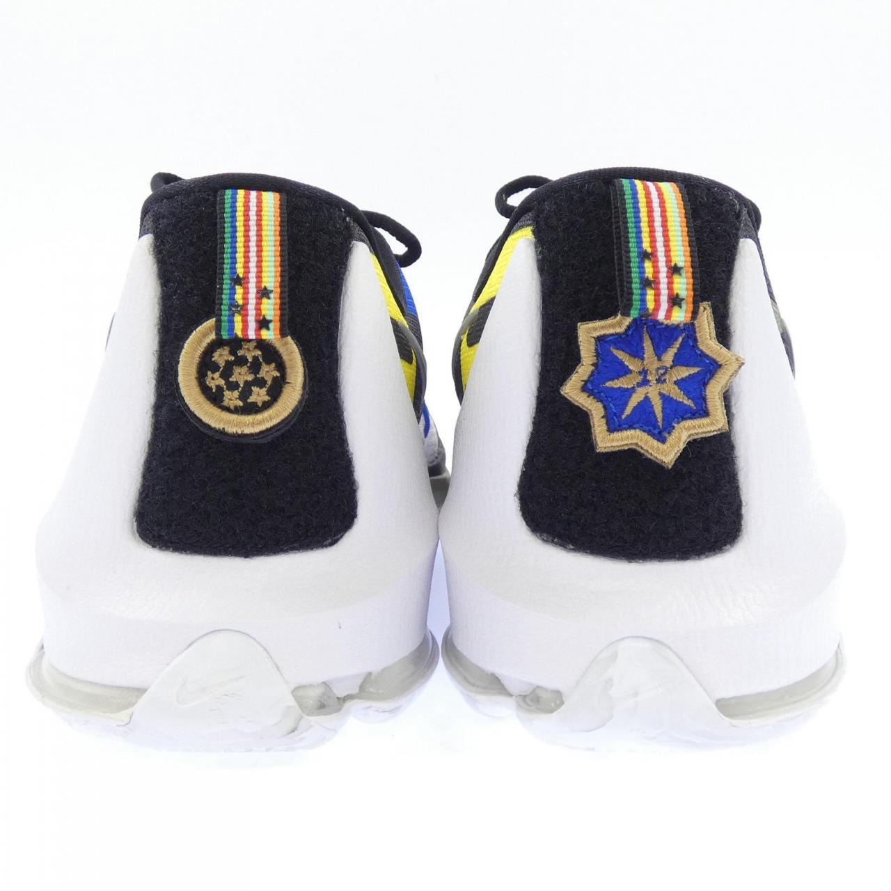 ナイキ NIKE 829207-100 スニーカー