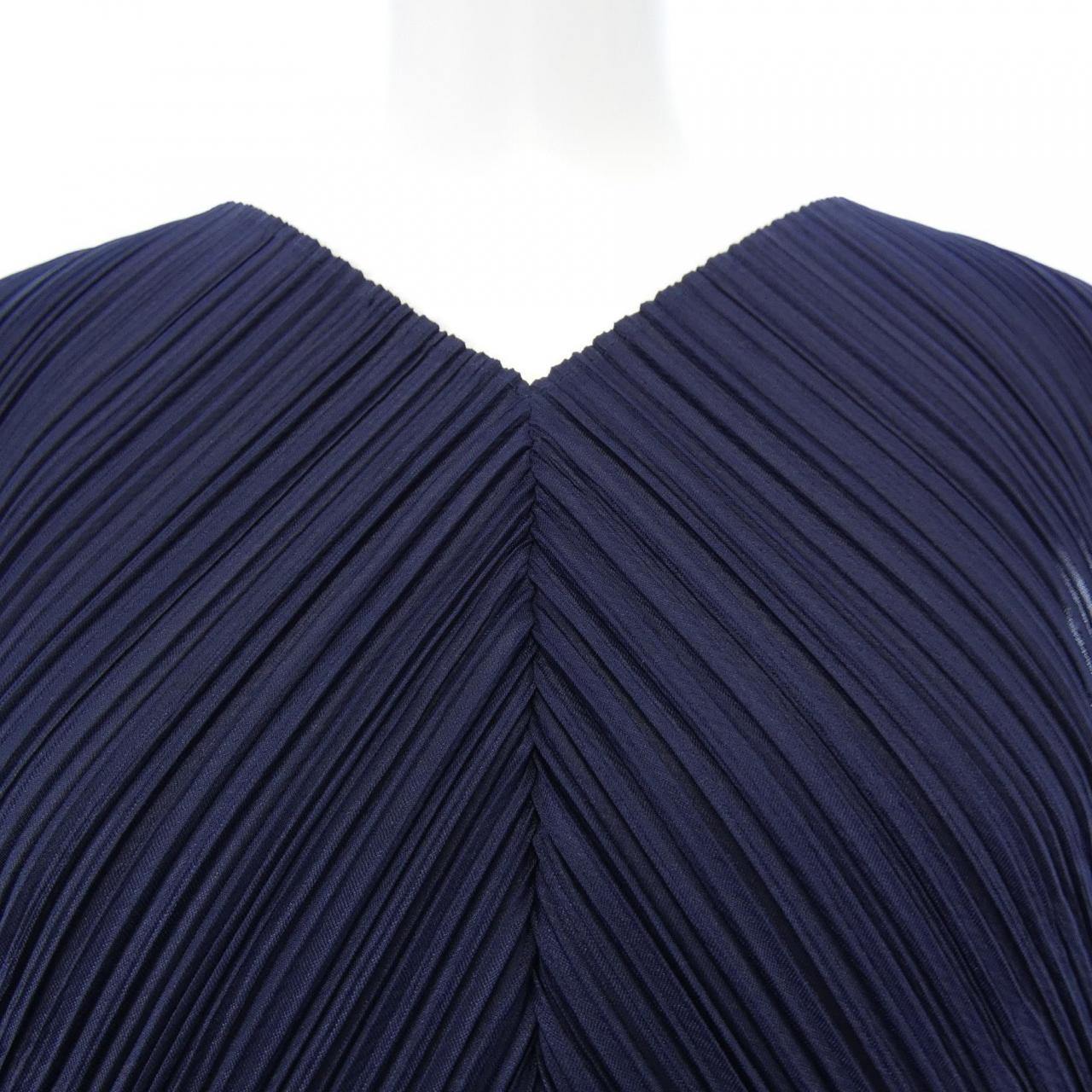 プリーツプリーズ PLEATS PLEASE PP41-JT765 トップス