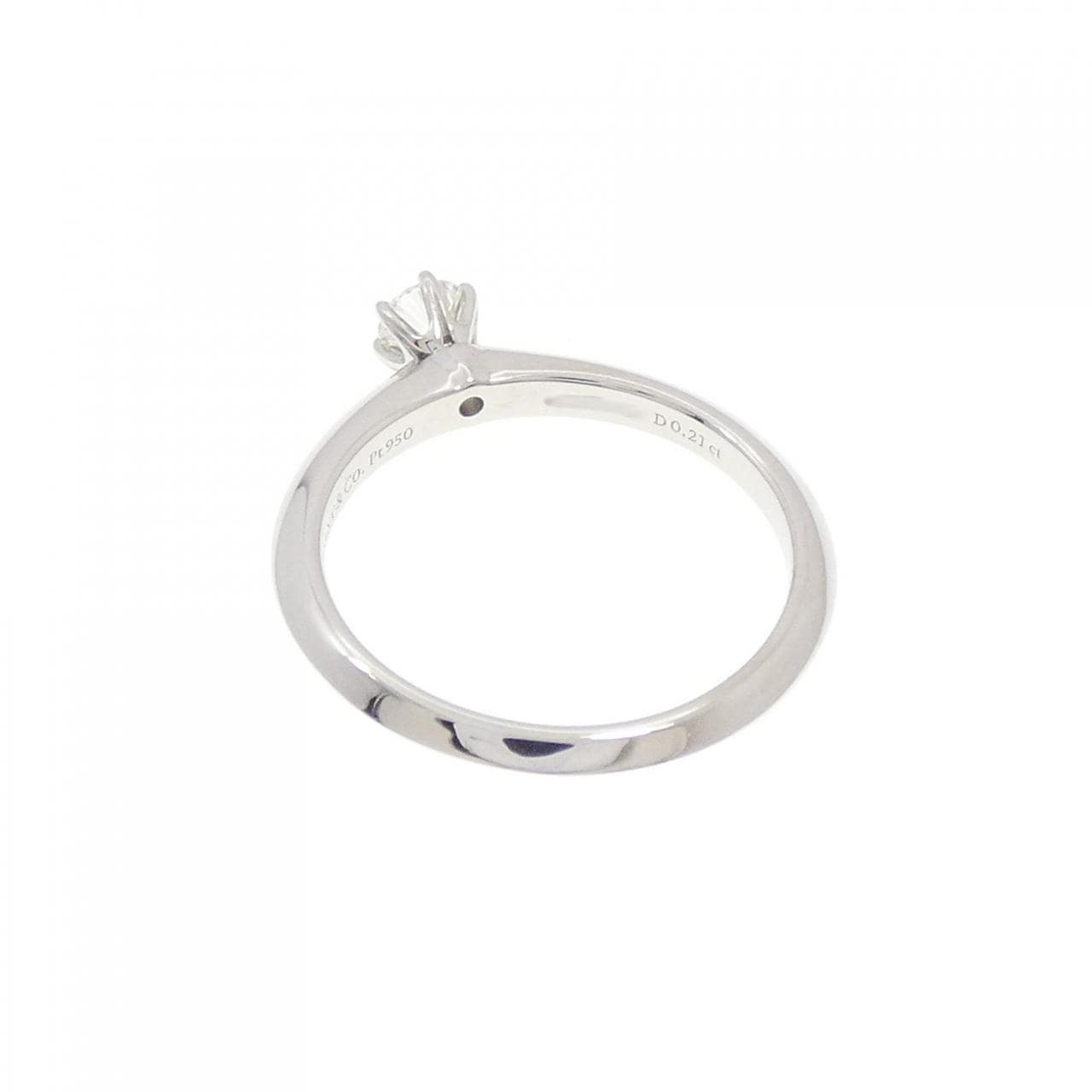 ティファニー クラシックソリティア リング 0.21CT G VS1 3EXT