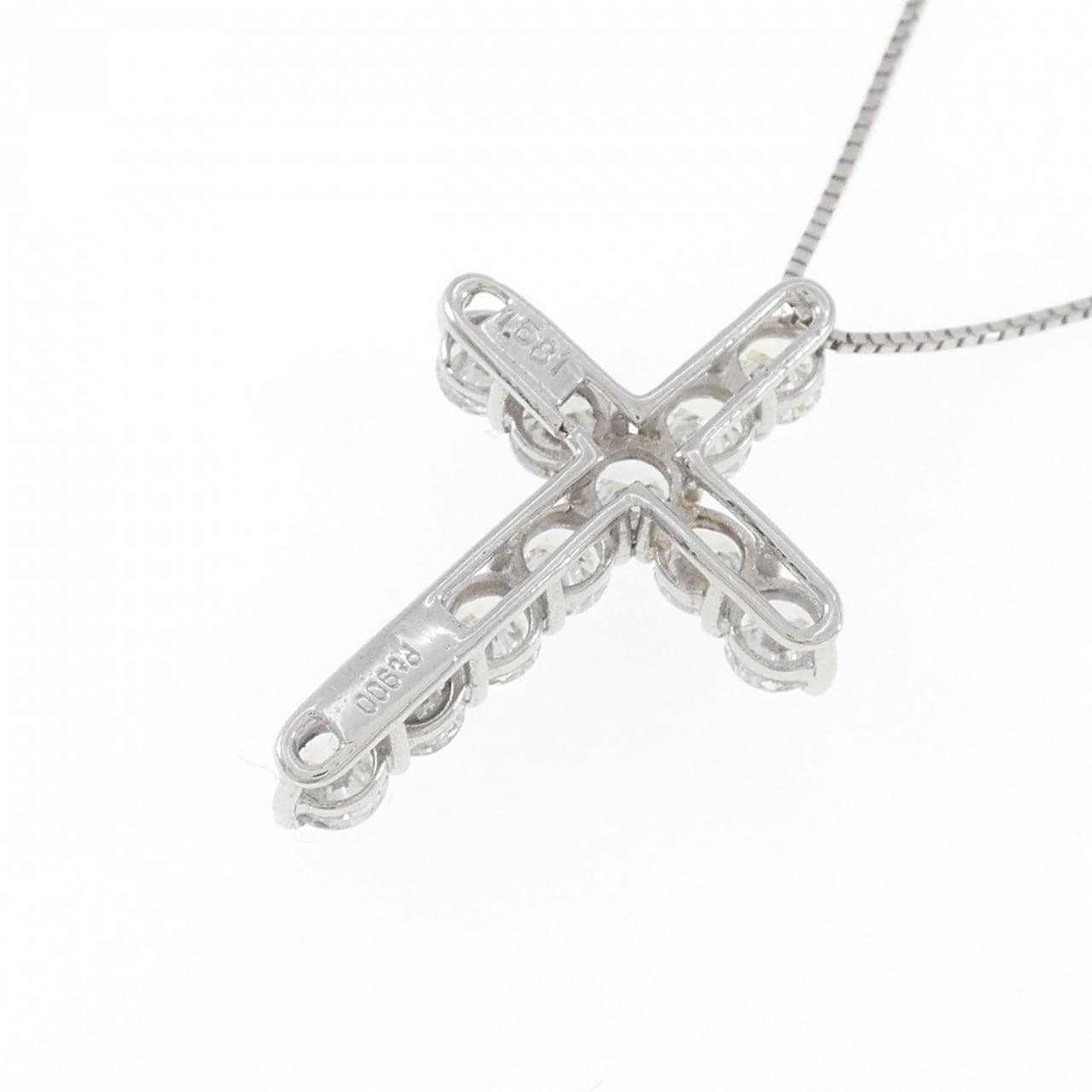 PT Cross Diamond Necklace 1.681CT