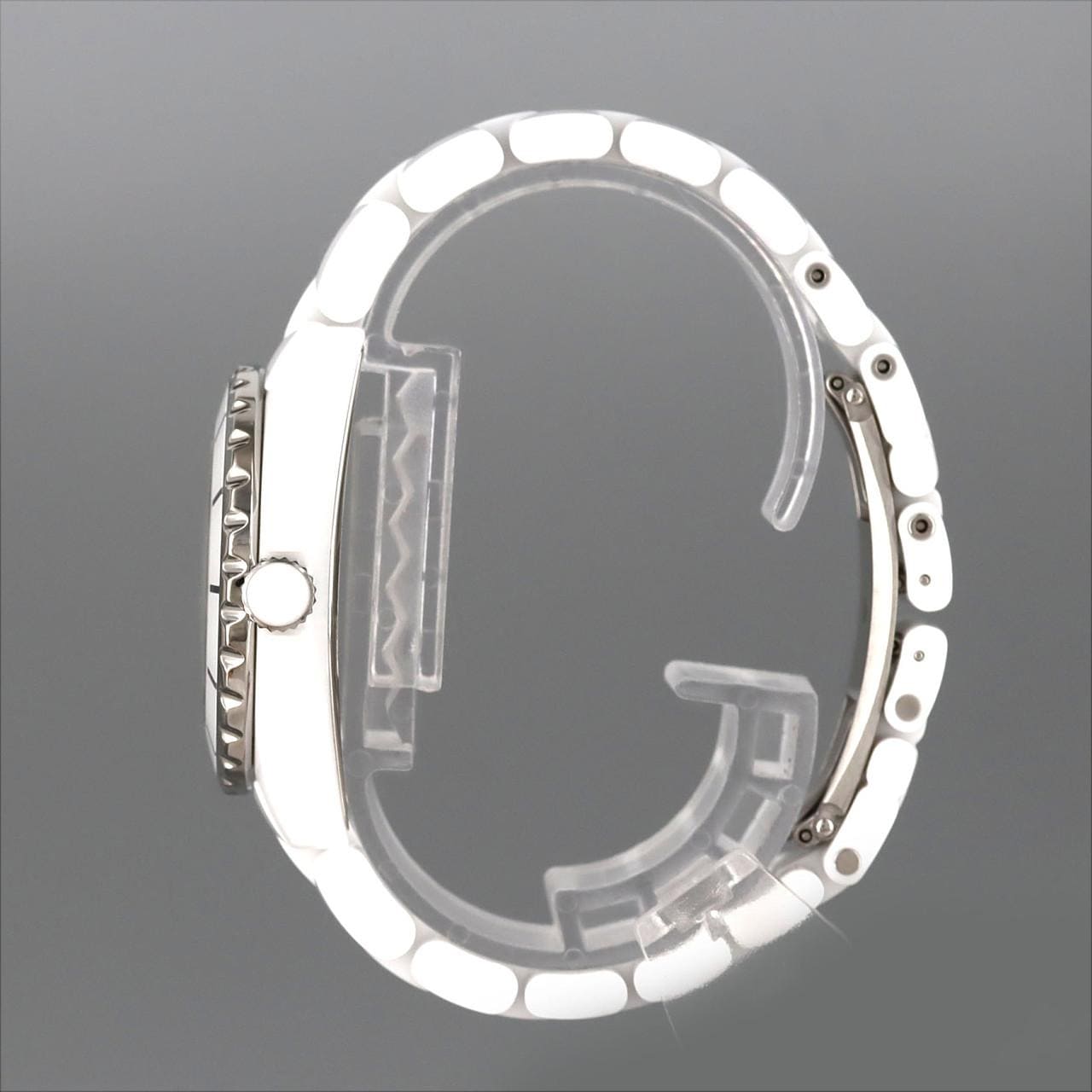 シャネル J12 33mmセラミック･8P H2422 セラミック クォーツ