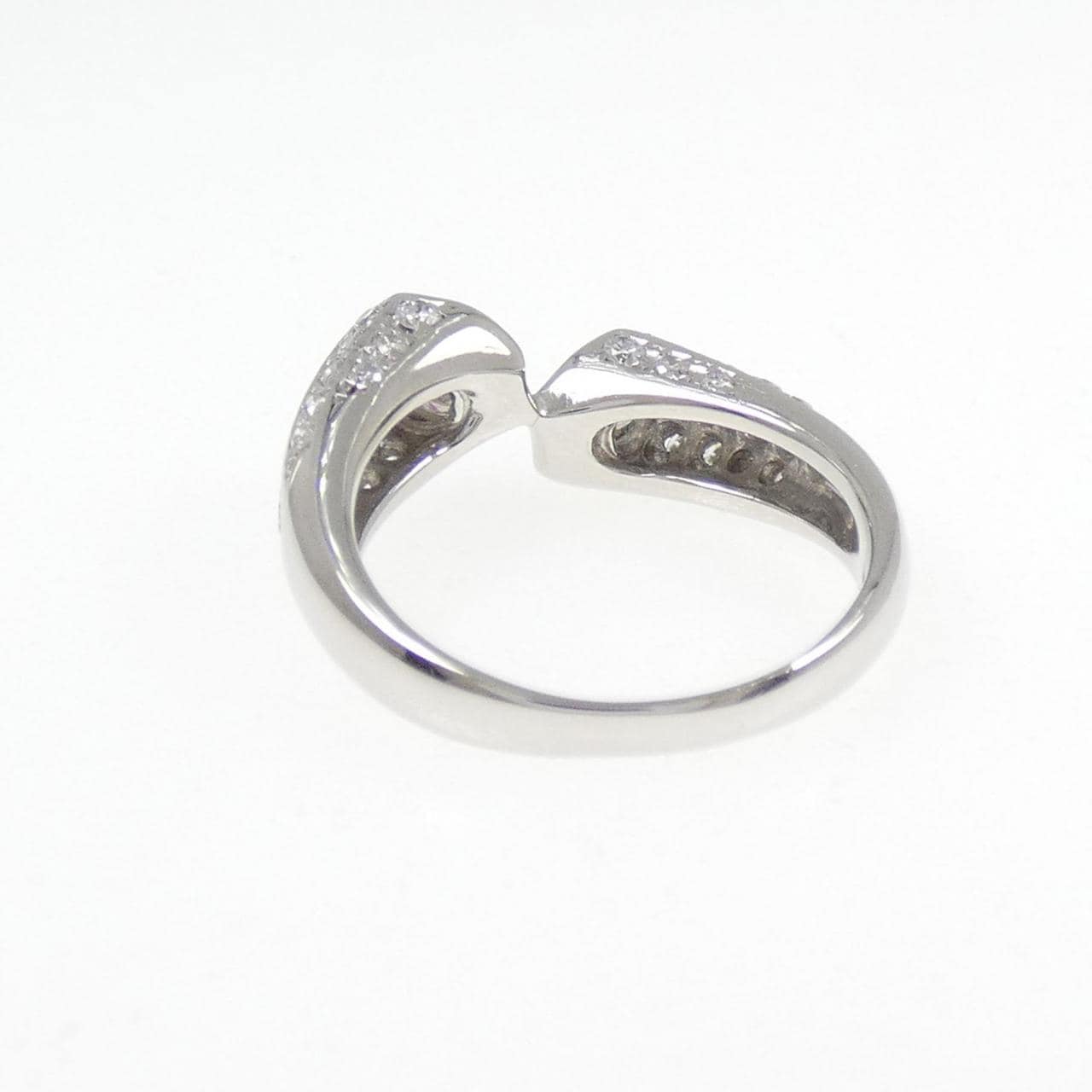 PT900 ダイヤモンド リング 0.66CT