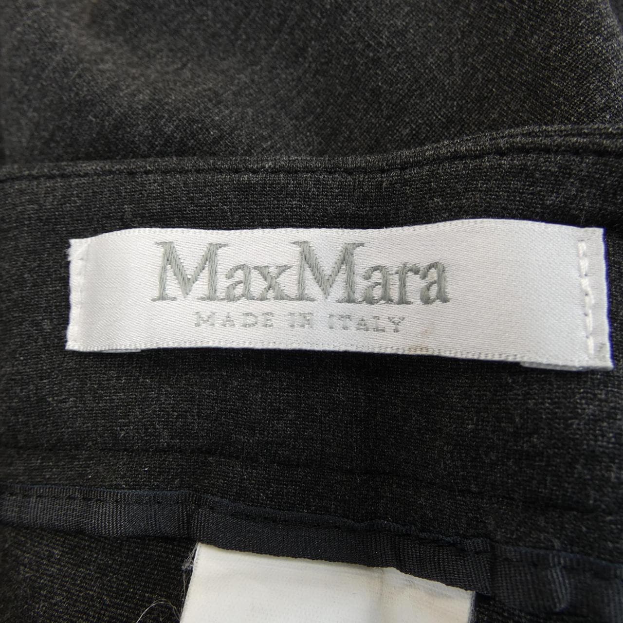 マックスマーラ Max Mara パンツ