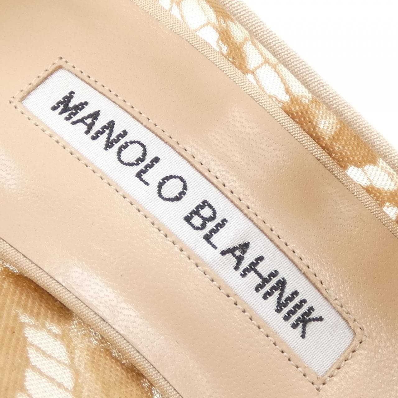 マノロブラニク MANOLO BLAHNIK パンプス