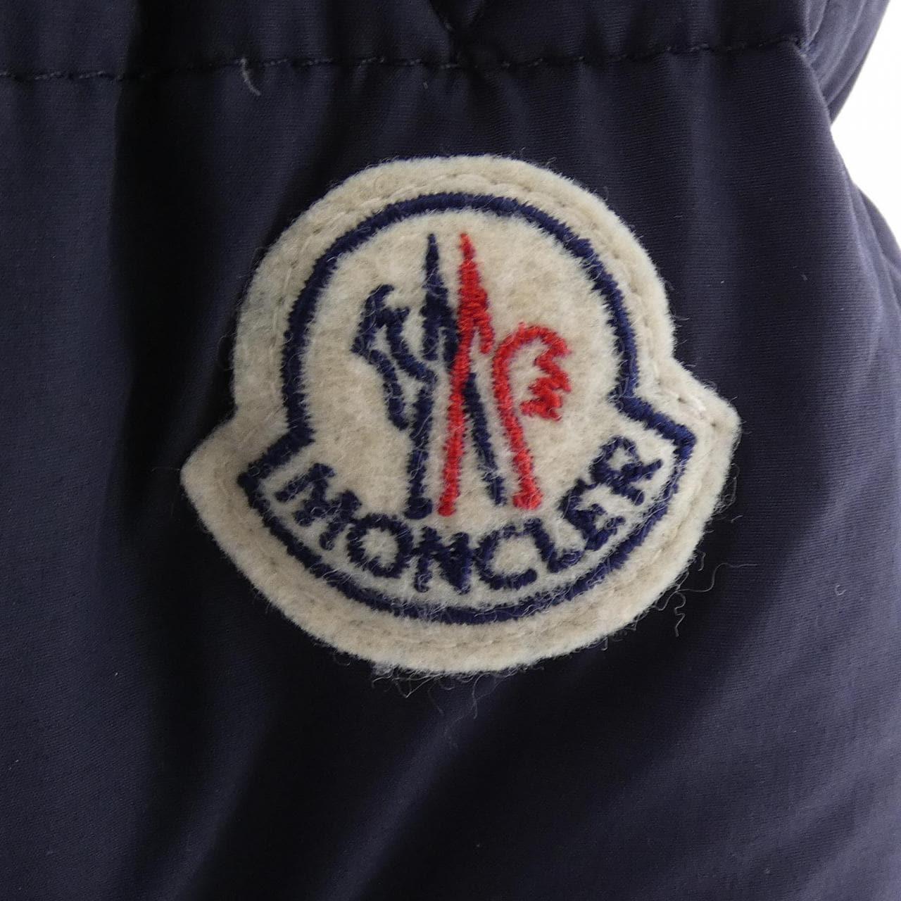 モンクレール MONCLER BRIQUE ダウンジャケット