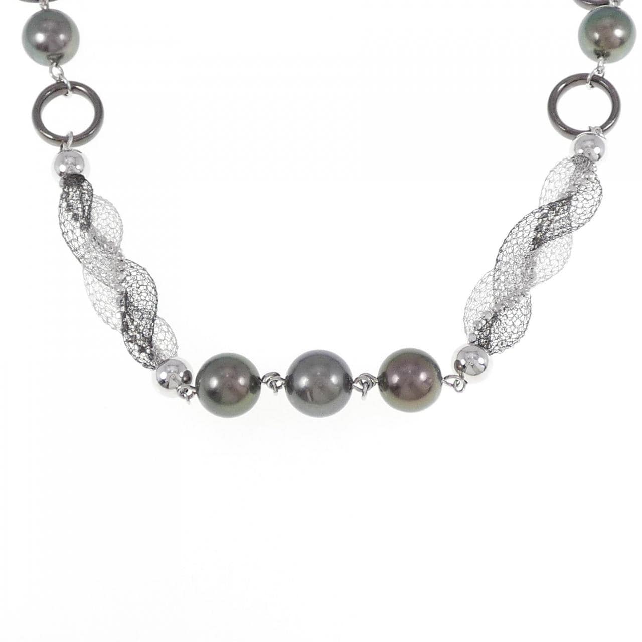 K18WG/K18BG black butterfly pearl necklace