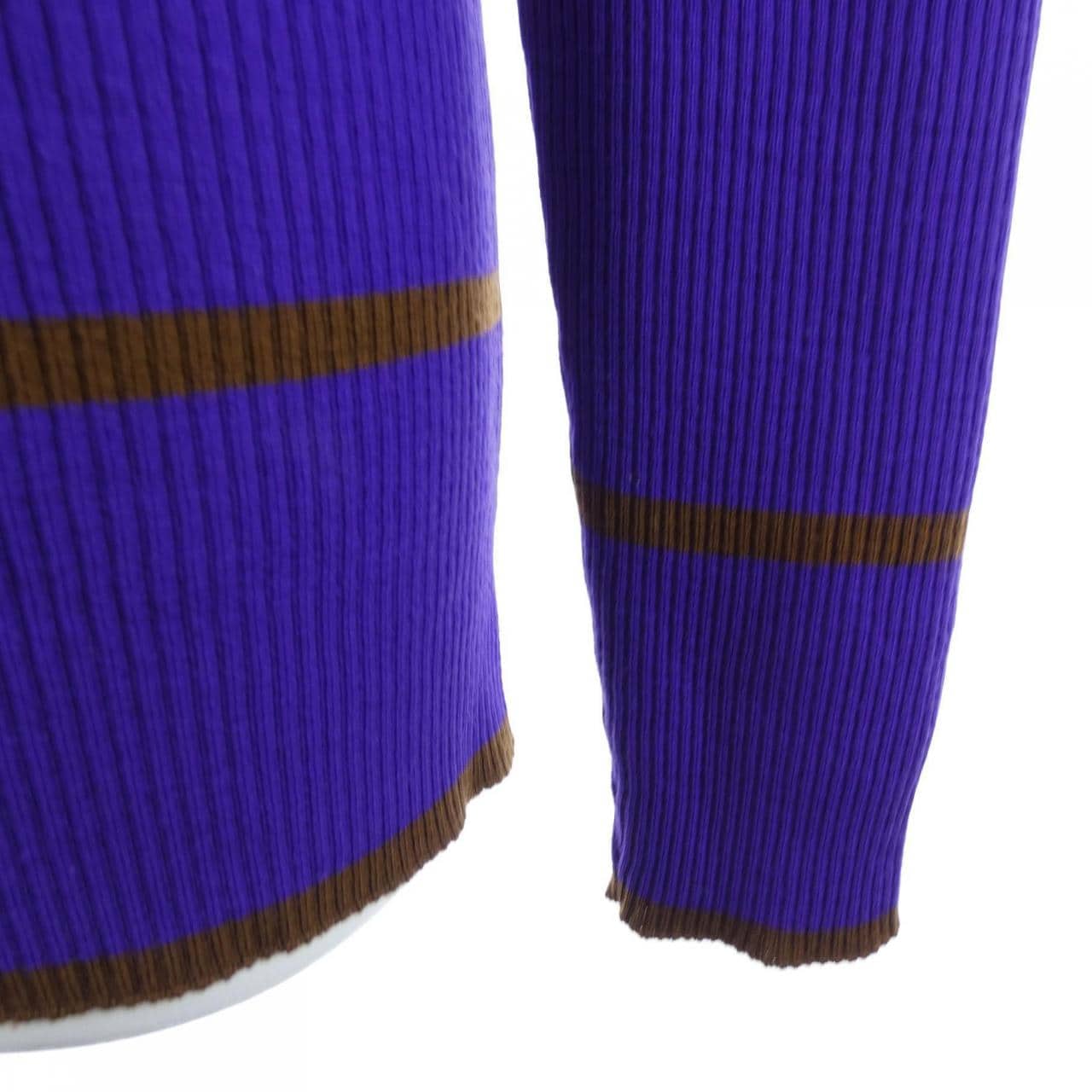 フェンディ FENDI FZZ825 8DM ニット