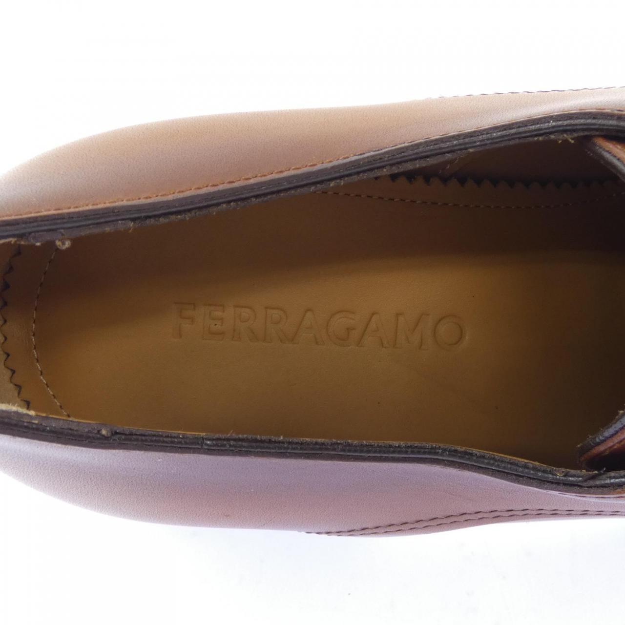 フェラガモ FERRAGAMO 0762618 シューズ