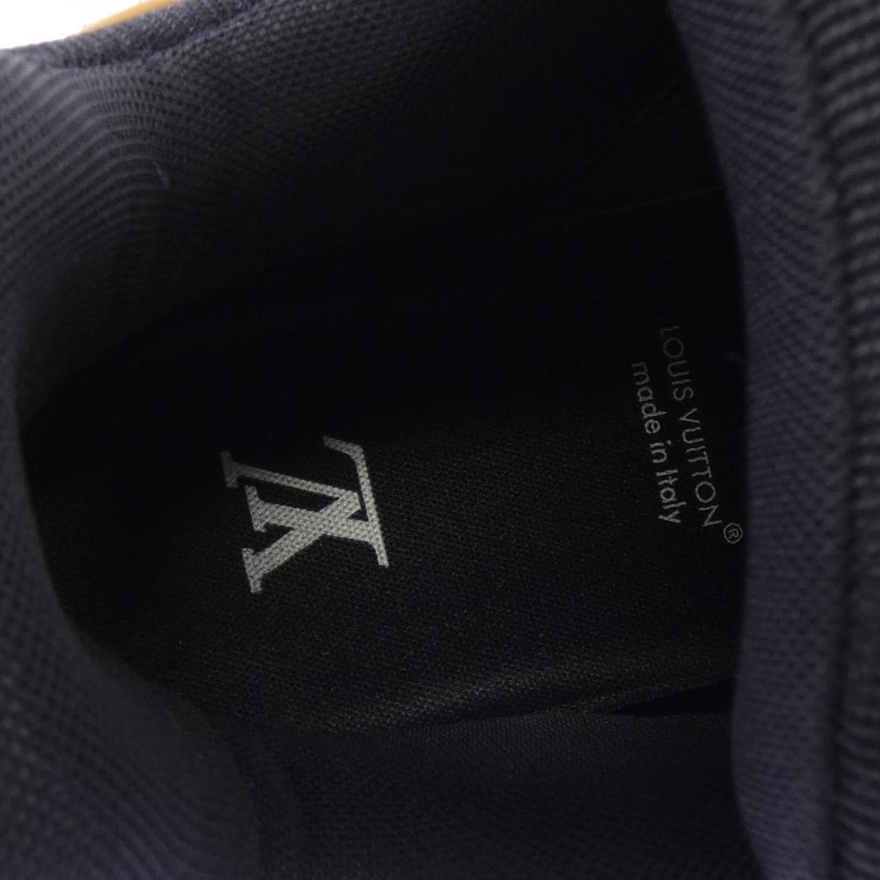 ルイヴィトン LOUIS VUITTON LVトレイナーマキシライン スニーカー