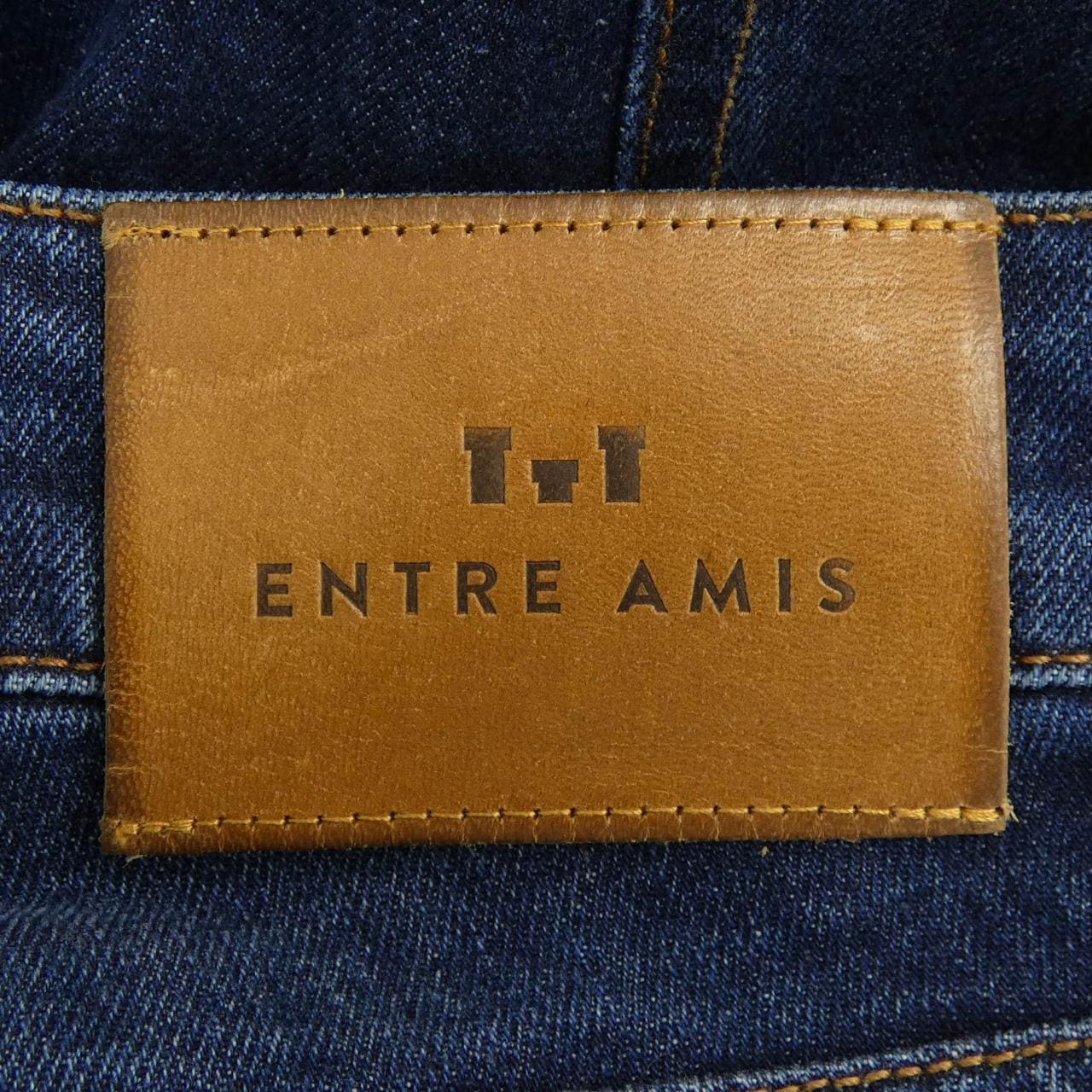 アントレアミ ENTRE AMIS ジーンズ