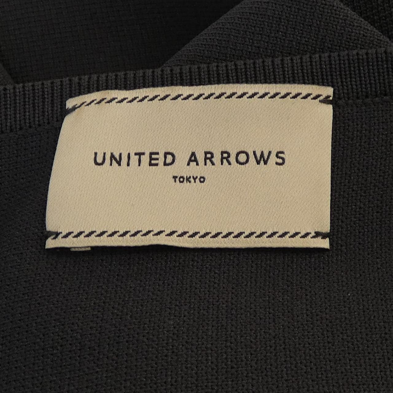 ユナイテッドアローズ UNITED ARROWS トップス