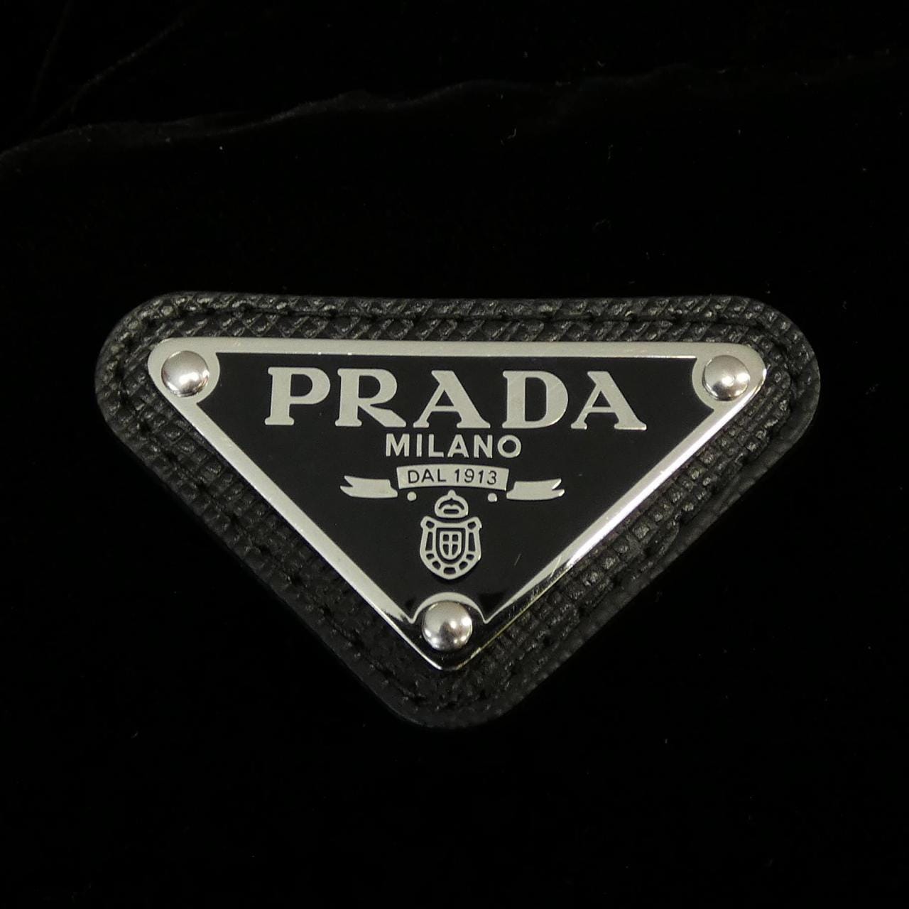 プラダ PRADA トライアングルロゴ 291805 S222 1XJX ダウンジャケット