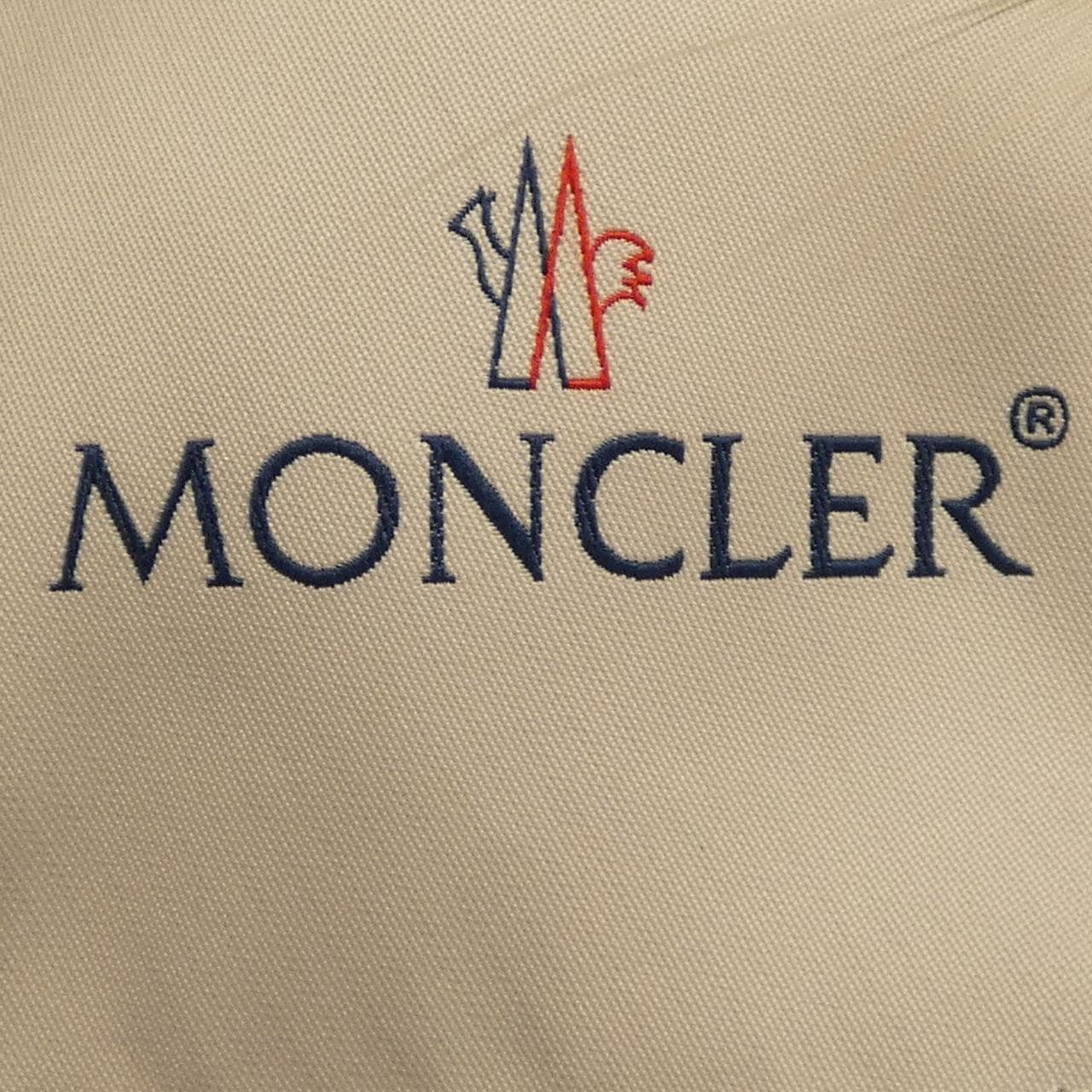 モンクレール MONCLER ダウンコート