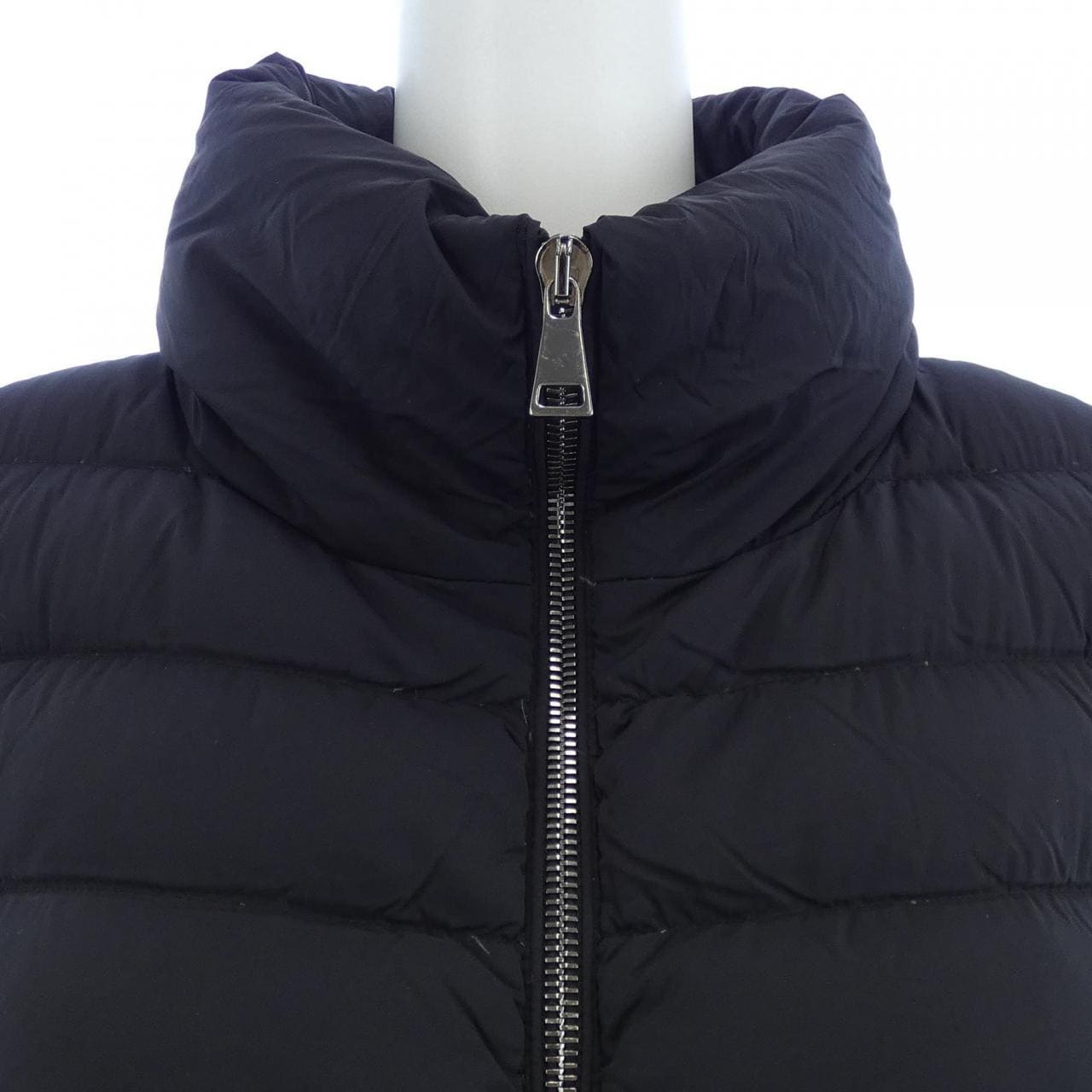 MONCLER蒙克勒羽绒服